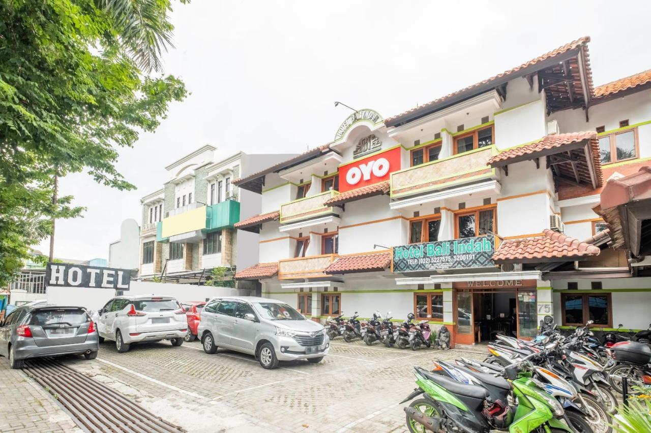 Oyo 1945 Hotel Bali Indah Bandung Exterior foto